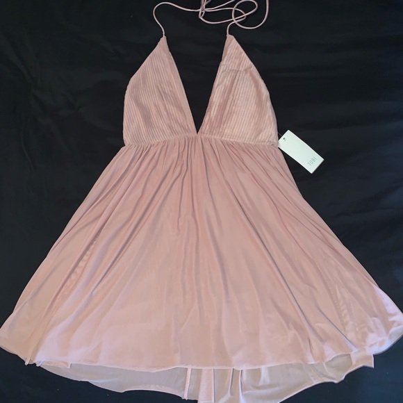 Tobi dress - Picture 3 of 5